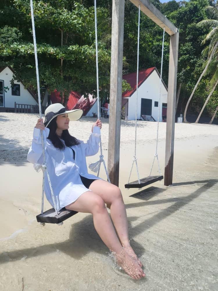Dewati Roomstay B&B Lang Tengah 외부 사진