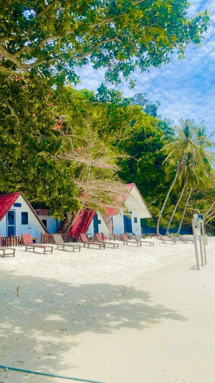 Dewati Roomstay B&B Lang Tengah 외부 사진