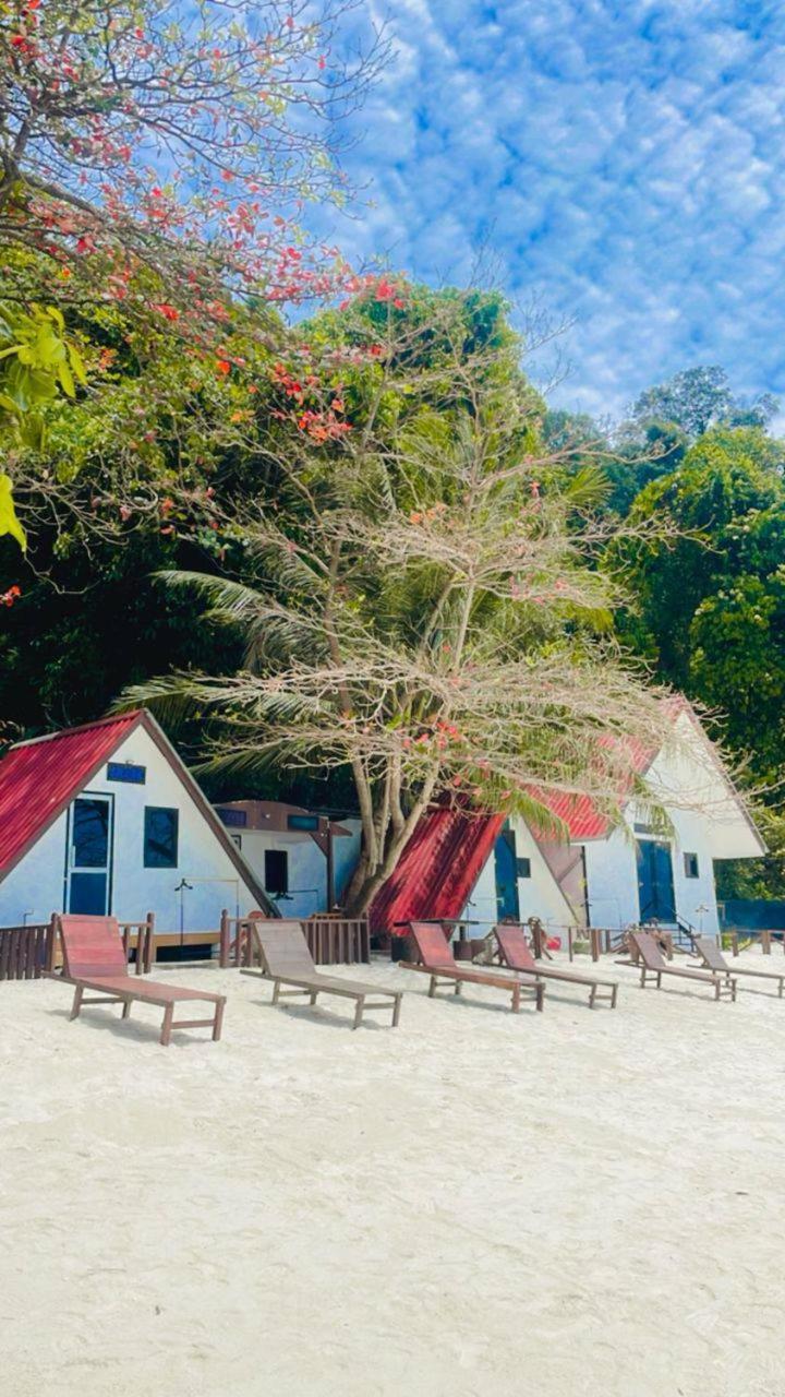 Dewati Roomstay B&B Lang Tengah 외부 사진